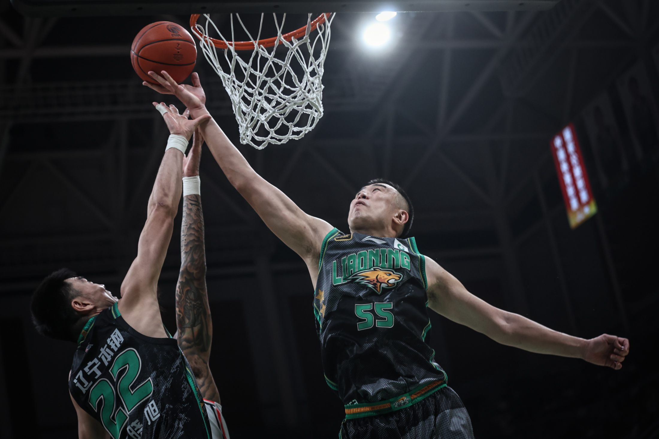 乐鱼关于底特律活塞转会期再遭质疑,志在足总杯名次提升,震撼外界,控场能力受关注的信息